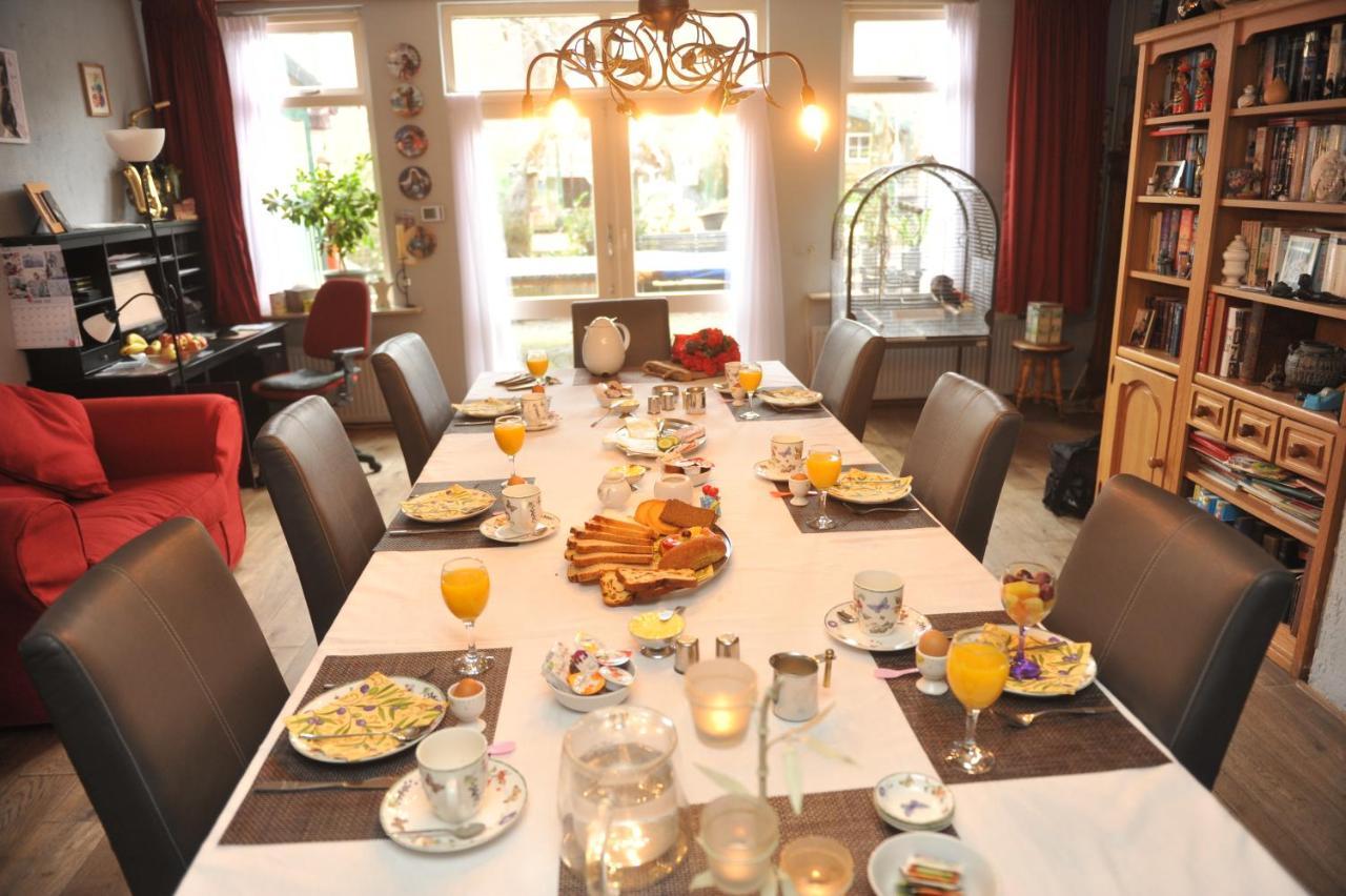 Karnemelkhuys Bed & Breakfast เอนเคาเซิน ภายนอก รูปภาพ