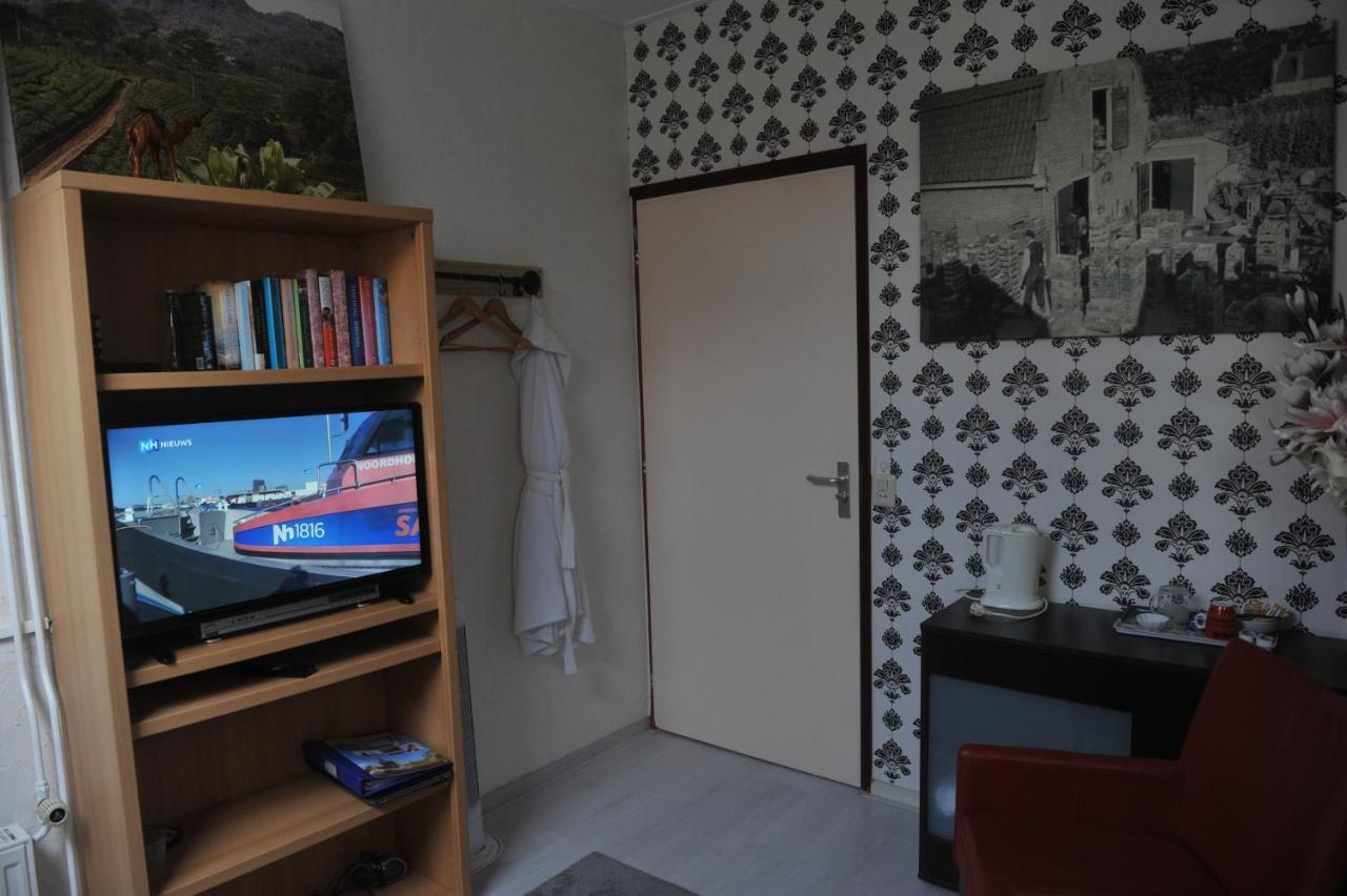 Karnemelkhuys Bed & Breakfast เอนเคาเซิน ภายนอก รูปภาพ