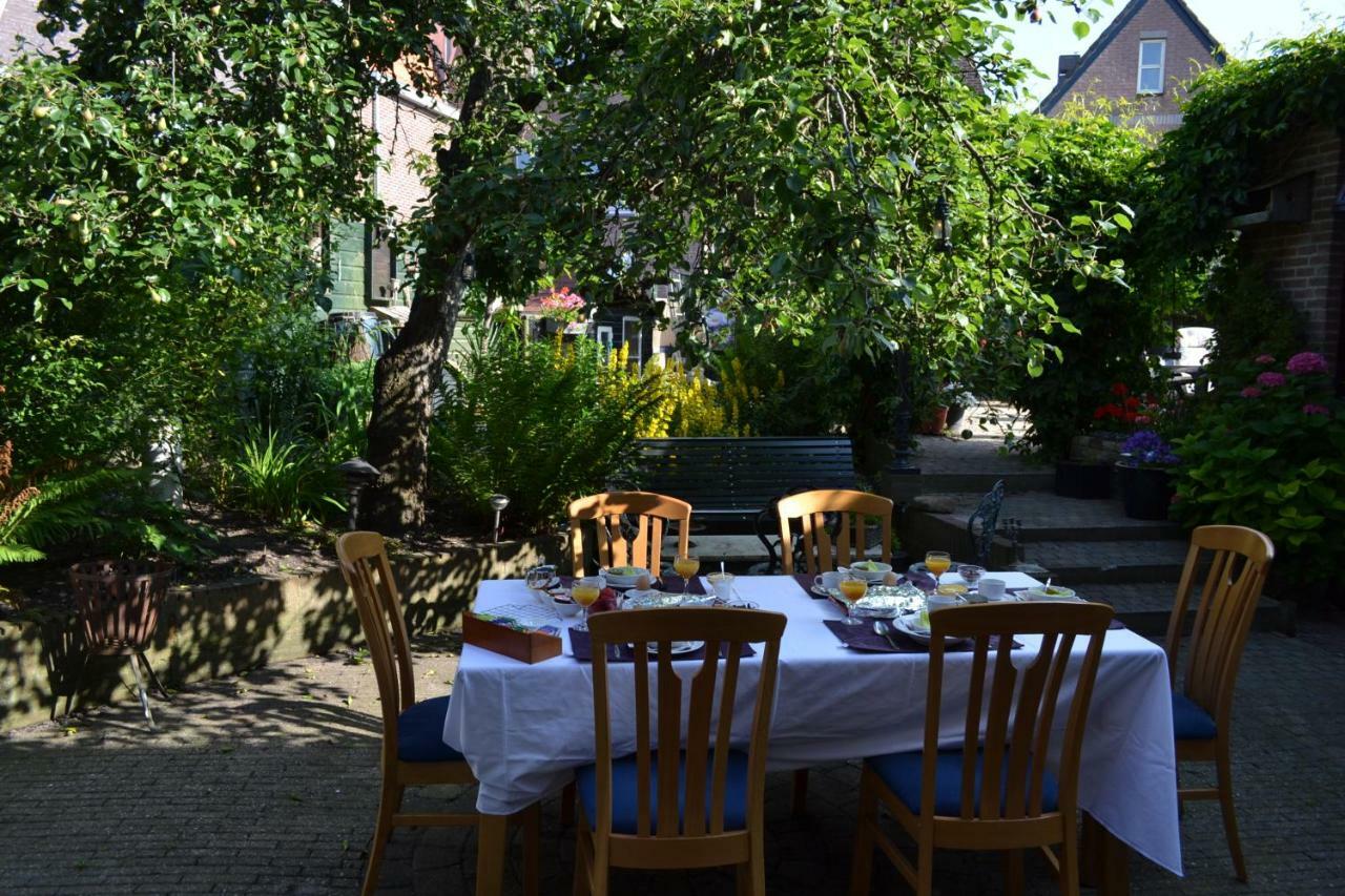 Karnemelkhuys Bed & Breakfast เอนเคาเซิน ภายนอก รูปภาพ