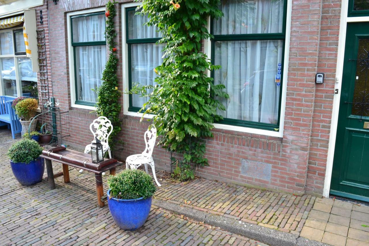 Karnemelkhuys Bed & Breakfast เอนเคาเซิน ภายนอก รูปภาพ