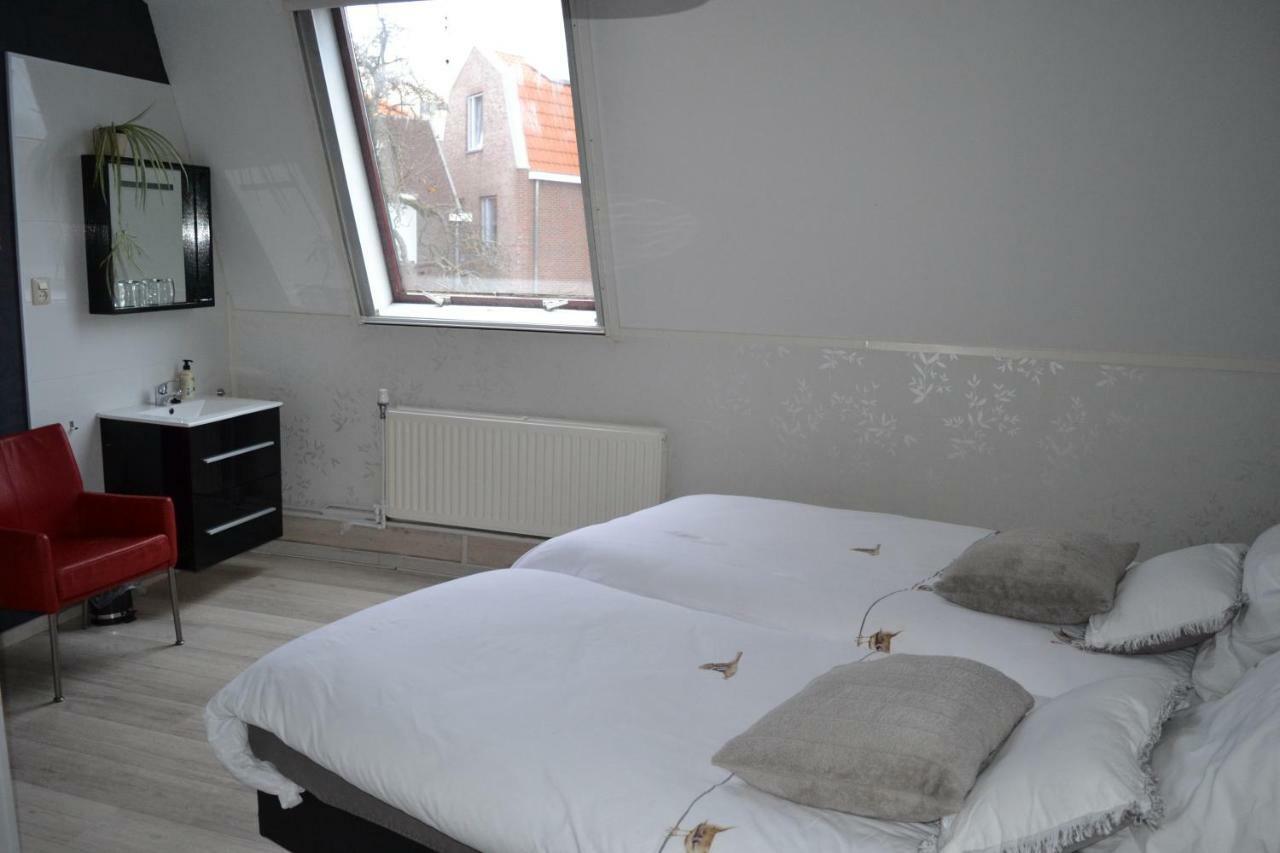 Karnemelkhuys Bed & Breakfast เอนเคาเซิน ภายนอก รูปภาพ