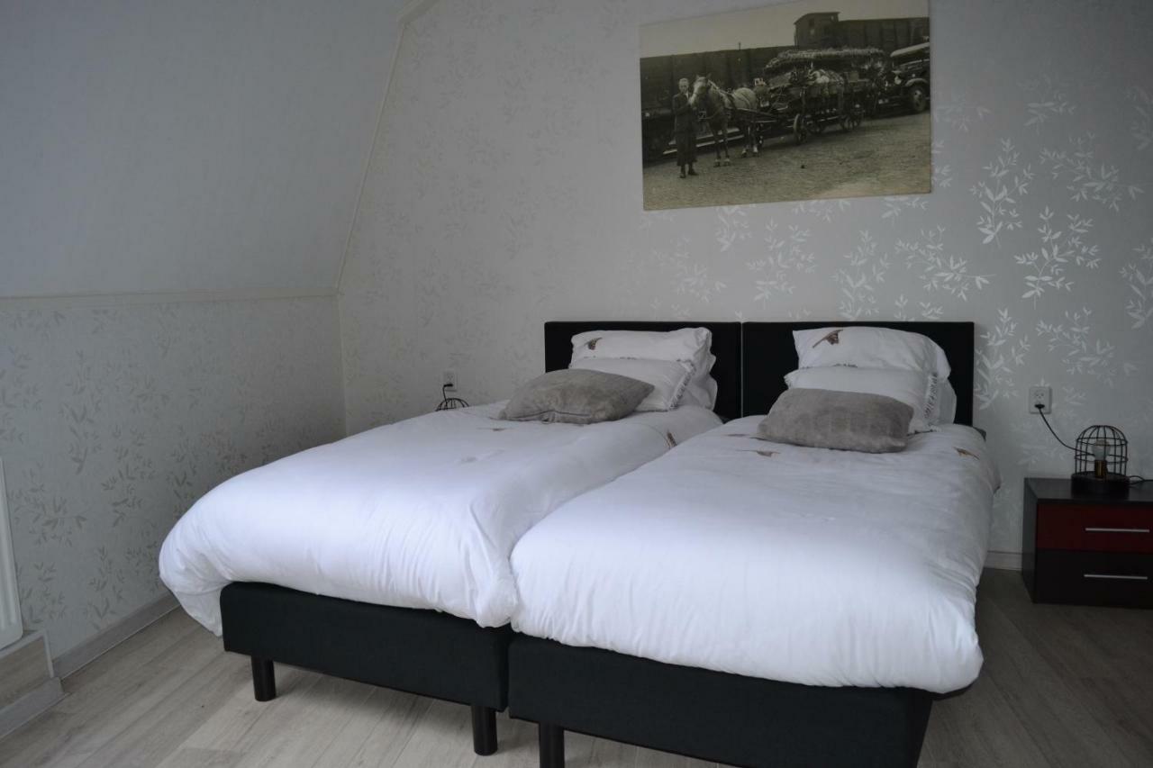 Karnemelkhuys Bed & Breakfast เอนเคาเซิน ภายนอก รูปภาพ